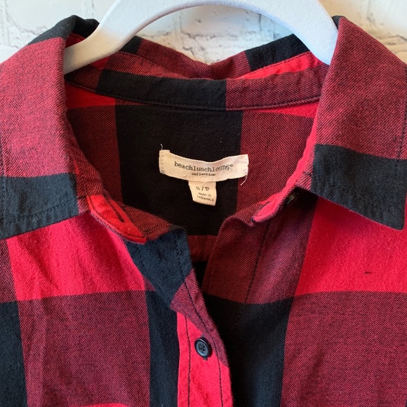 Beach lunch lounge Plaid Fringe Shirt - Picture 3 of 5